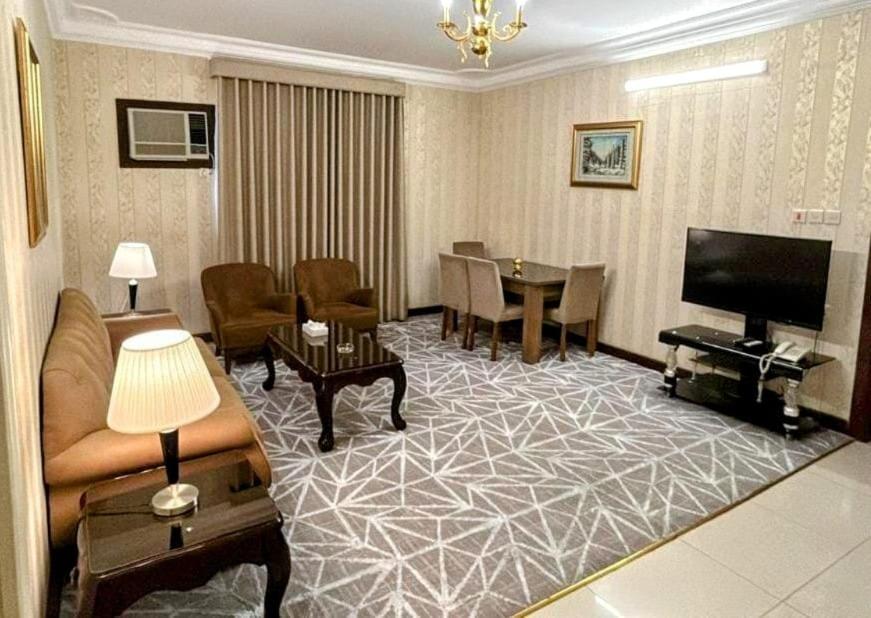 אל-מדינה Al Mokhmalia Serviced Apartments מראה חיצוני תמונה