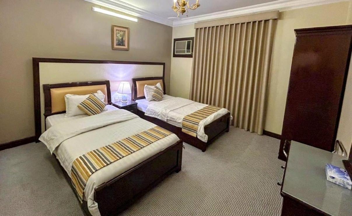 אל-מדינה Al Mokhmalia Serviced Apartments מראה חיצוני תמונה