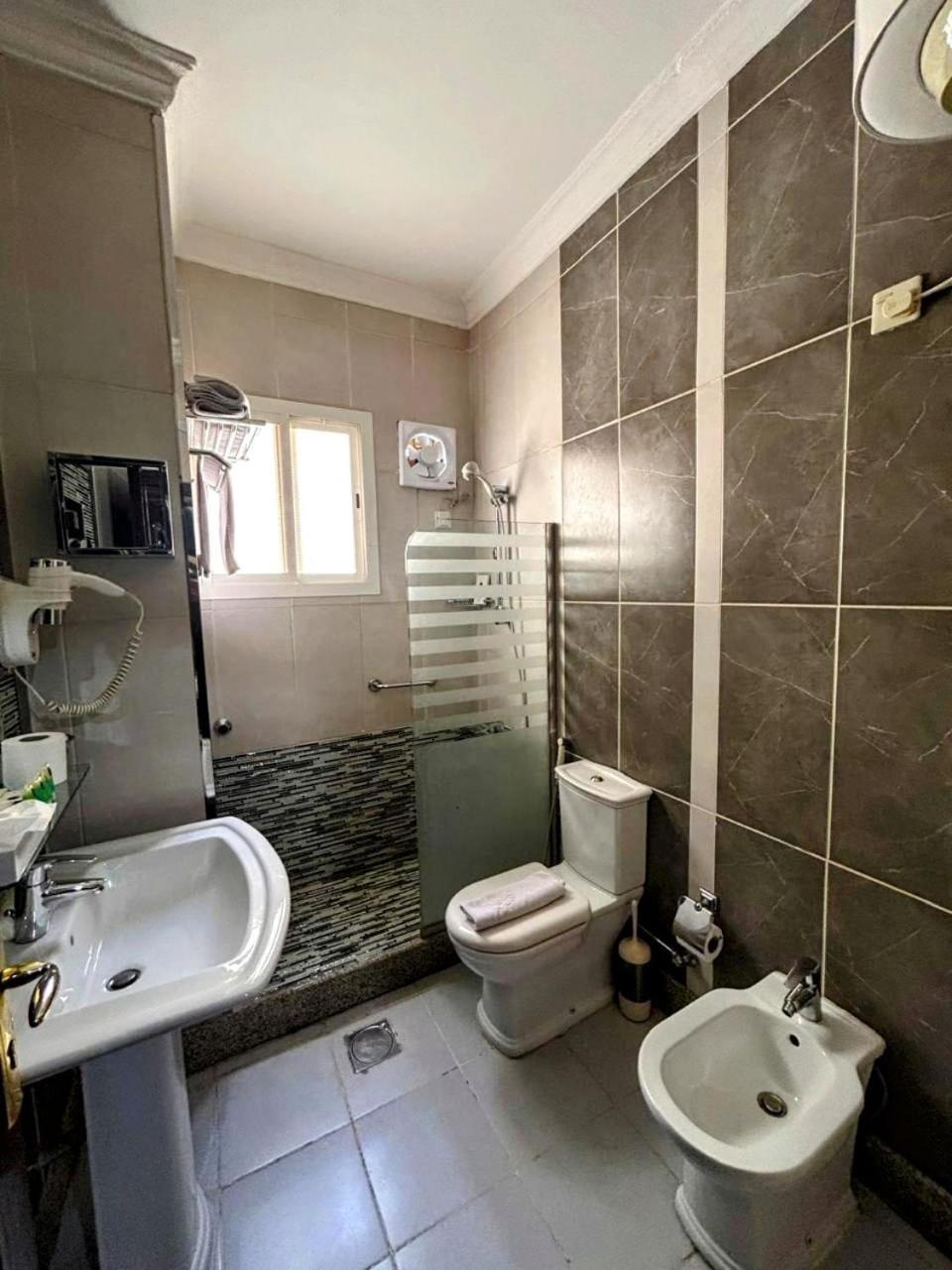 אל-מדינה Al Mokhmalia Serviced Apartments מראה חיצוני תמונה